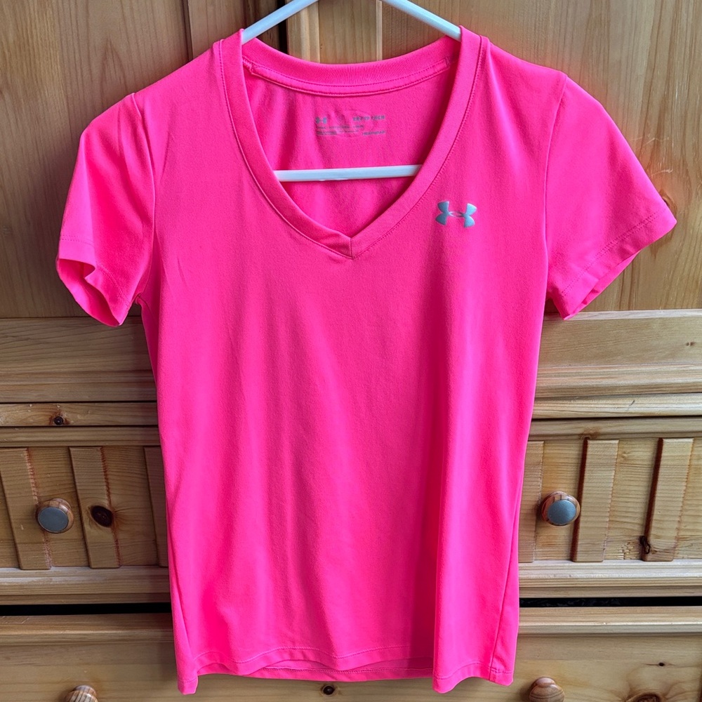 Under Armour Women's Bright Pink V-Neck Tee
